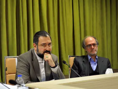 مؤسسه هنرمندان پیشکسوت ادغام نمی‌شود