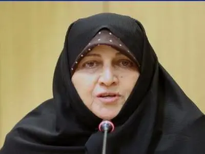 ترویج سبک زندگی ایرانی اسلامی و هویت بخشی به دختران در مدارس