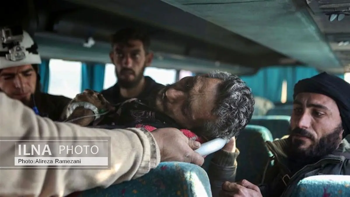 Aleppo evacuations resume after delays