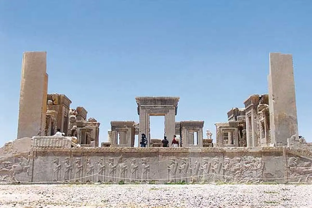 همکاری حفاظتی و مرمتی ایران و ایتالیا در تخت جمشید