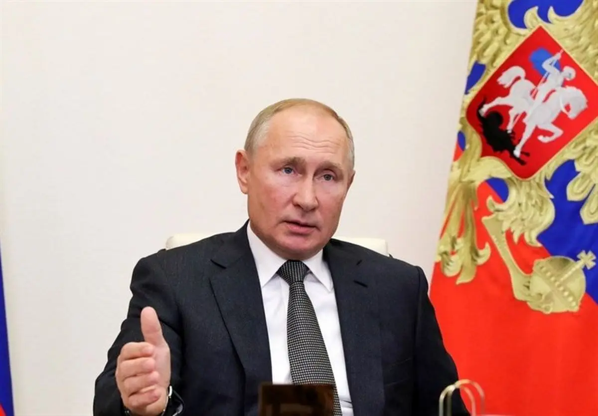  Poll Shows over 80% of Russians Trust Putin