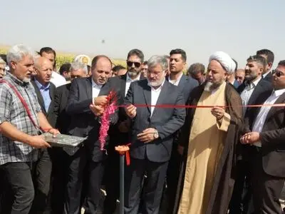 آغاز بهره برداری بیش از ۵۰ هزار هکتار از اراضی محدوده طرح شبکه فرعی آبیاری غرب و شمالغرب کشور