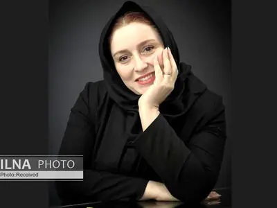 از لایو اینستاگرام نمی‌توان مردمی شد باید سوار اتوبوس شد/ سلبریتی‌ها خودشان اجازه دادند درباره‌ زندگی خصوصی‌شان حرف زده شود/ فضای مجازی سبب حذف بسیاری از سلبریتی‌ها شده/ با جنجال چیزی بدست نمی‌آوریم