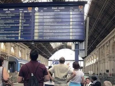 بازرسی از تمامی قطار‌های بین‌المللی در مجارستان