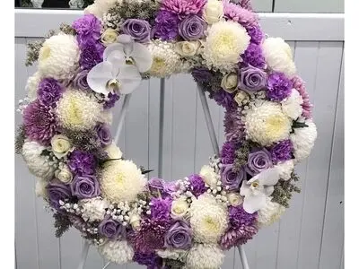 تاج گل برای تبریک و تسلیت