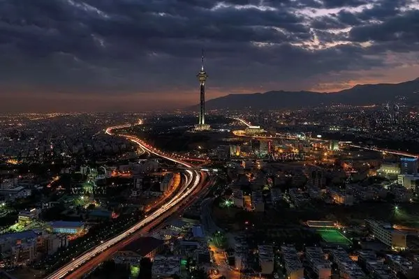 افزایش ۱۰ درصدی تامین برق شهر تهران نسبت به مرداد ماه سال گذشته