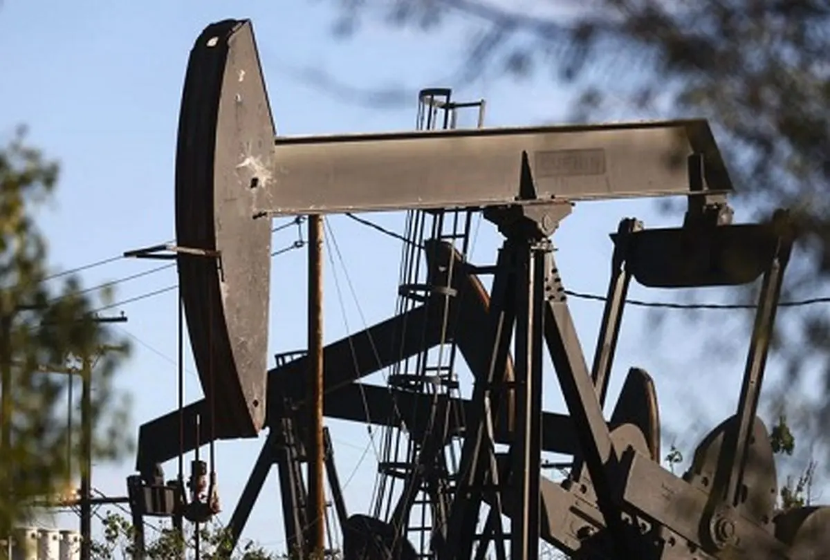 Oil prices extend losses ahead of Fed meeting