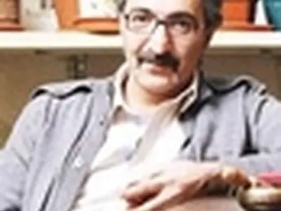 جلال تهرانی «دو دلقک و نصفی» را به صحنه می‌برد