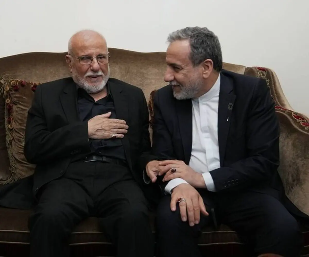 تسلیت عراقچی در پی درگذشت پدر شهید نصرالله