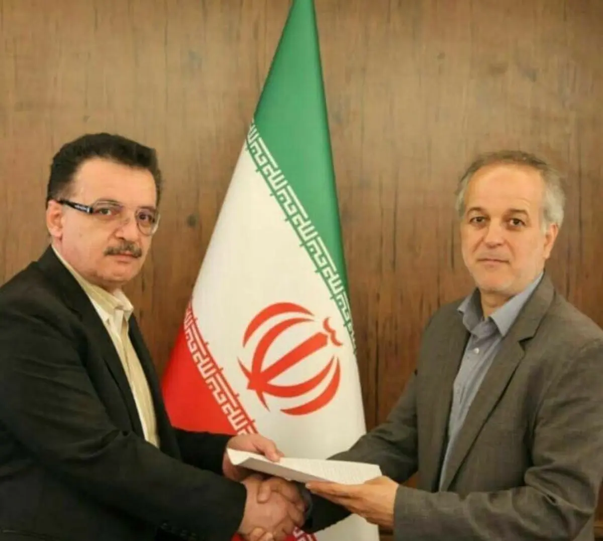زنوزی: تمام پیج های پرسپولیس ما را تهدید کردند(ویدیو)