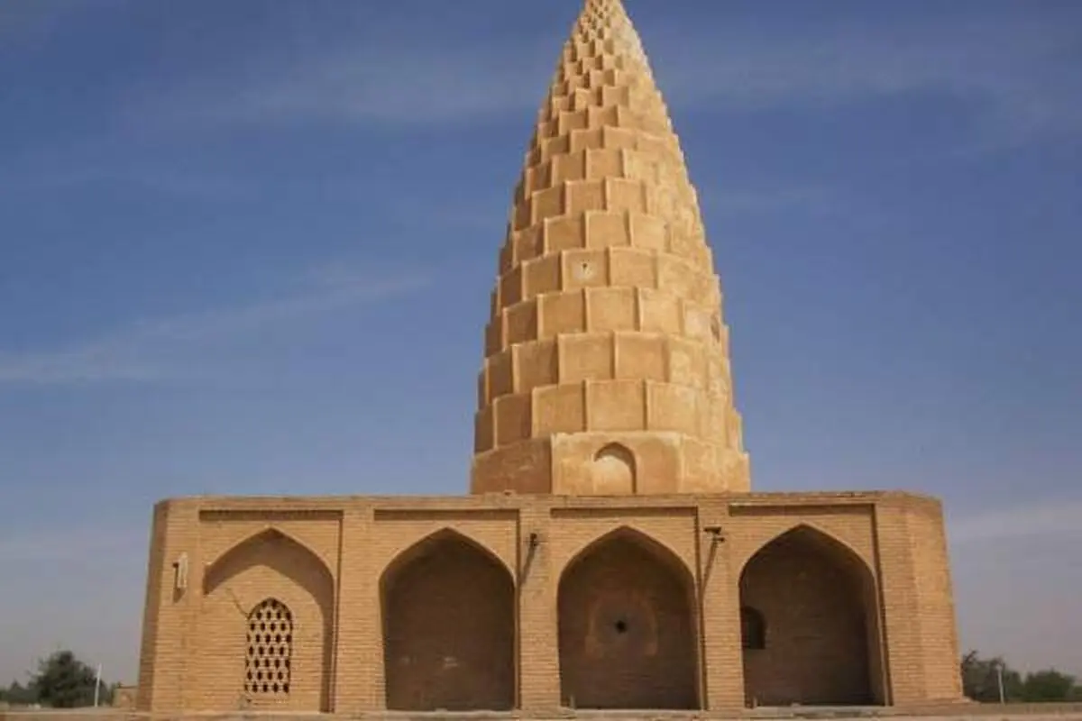  آغاز فصل سوم مرمت آرامگاه گندی شاپور و ایوان کرخه 