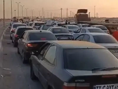 صف عجیب خودرویی برای سفر به قشم + فیلم