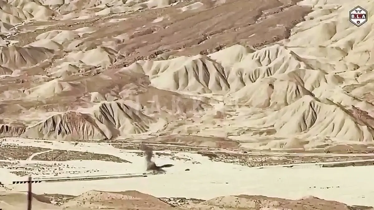 ۱۰ نظامی پاکستانی در حمله گروه تروریستی بلوچ کشته شدند + فیلم