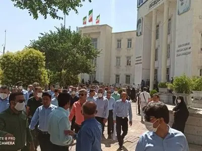 انتقال مشکلات کارگران واحد ترابری نفت و گاز زاگرس جنوبی به رئیس قوه قضائیه/ دستور رئیسی برای رسیدگی به پرونده