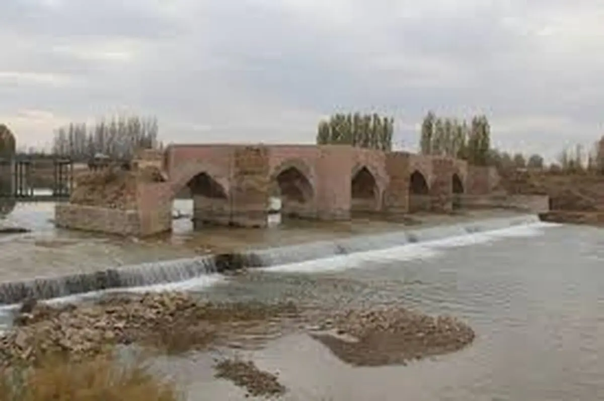 9 دستگاه پل بزرگ در جاده‌های استان زنجان بهسازی شد