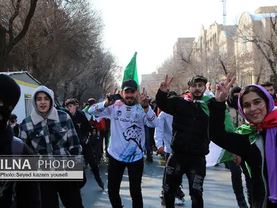 راهپیمایی یوم الله ۲۲ بهمن در تبریز