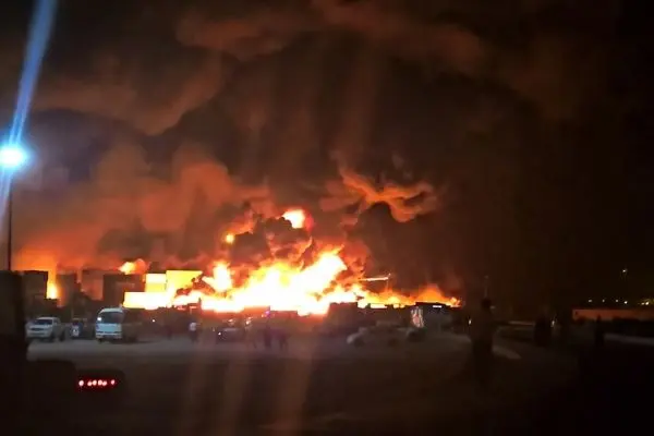 تضامن دولي واسع مع إیران إثر حادث انفجار میناء الشهید رجائي