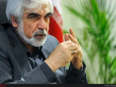 تغییر سازمان میراث‌فرهنگی، صنایع‌دستی و گردشگری به وزارتخانه مشکلی را حل نمی‌کند/دنبال درآمدزایی هستند نه فرهنگ