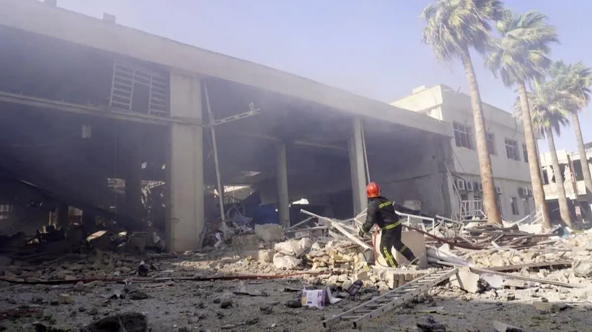 حماسه ایستادگی آتش‌نشانان شیراز زیر آوار و آتش