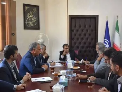 برنامه‌ریزی منسجم برای برگزاری هفته صنعت، معدن و اصناف در فارس