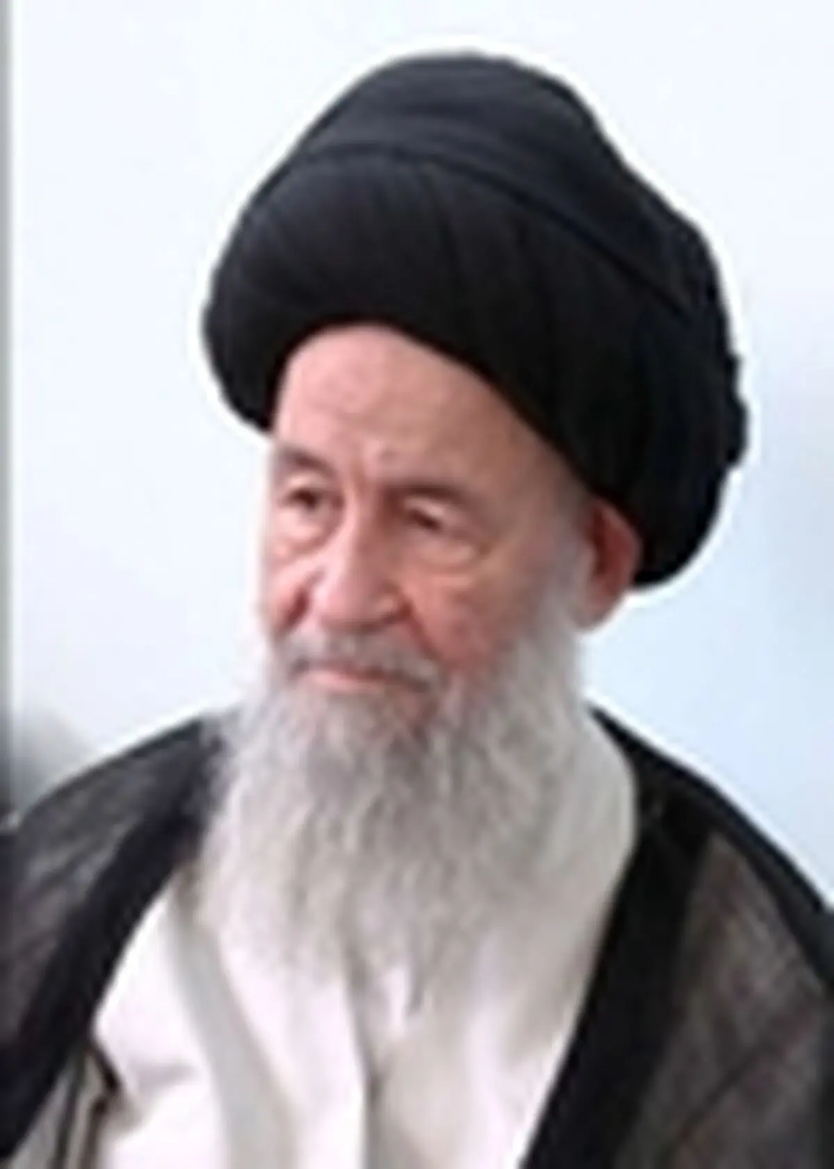 اطاعت و پیروی از رهبری کشور را از فتنه‌ها حفظ می‌کند