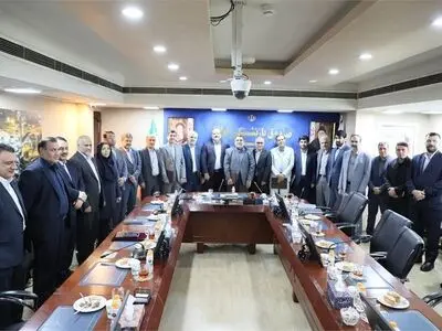 بیمه تکمیلی خط قرمز بازنشستگان فولاد است/ مدیریت صندوق‌های بازنشستگی متحول می‌شود؟