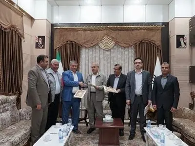 امضای تفاهم‌نامه تأمین سه دستگاه آمبولانس برای تقویت خدمات فوریت‌های پزشکی هرمزگان