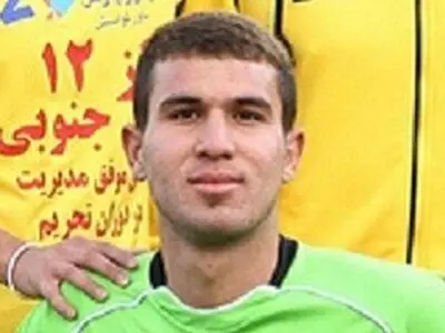 دروازه‌بان نفت به پرسپولیس پیوست