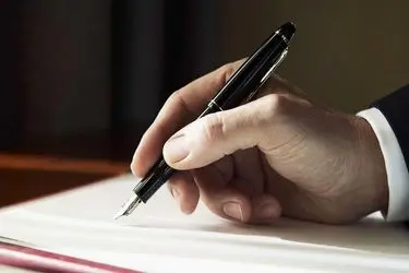 «نقد» چیست و «ناقد» کیست؟ 