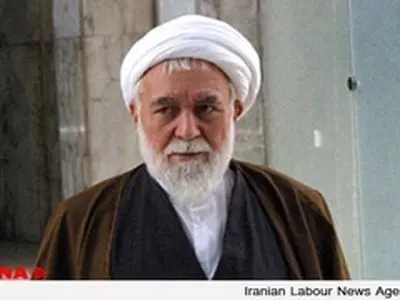 ساختار قدرت در تشکیلات اداری معیوب است / استیضاح در جهت خواست مردم باشد