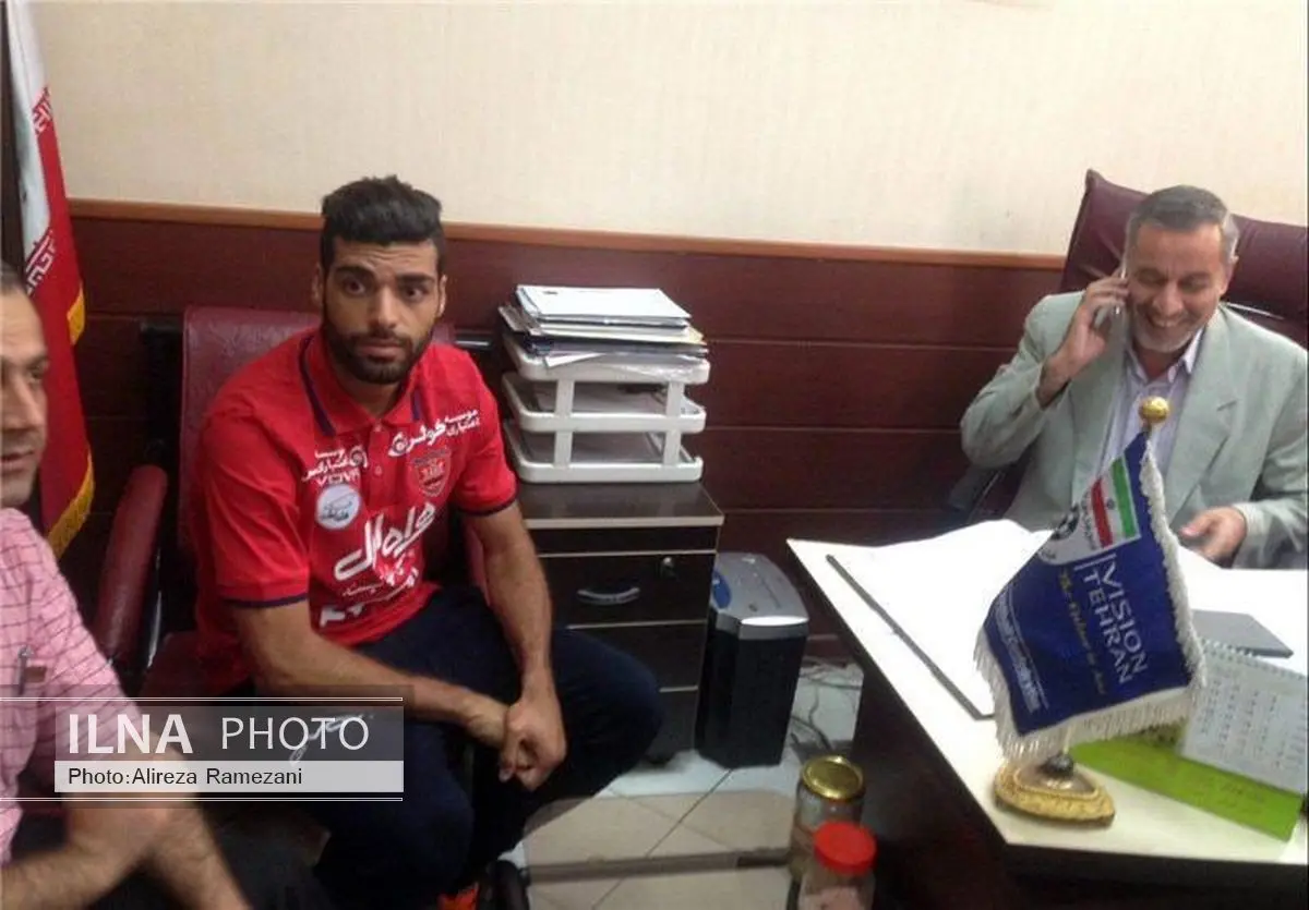 قرارداد مهدی طارمی با پرسپولیس ثبت شد+عکس