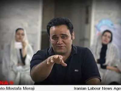 «مسافران» در سازمان ملی جوانان قم روی صحنه رفت