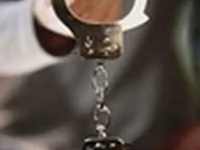 سرقت ۴میلیاردی دو آبدارچی