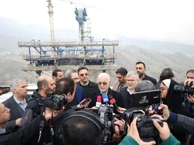 وزیر کشور در بازدید از پروژه های عمرانی کرج شاهد تداوم آلودگی در این کلانشهر هم بود + فیلم