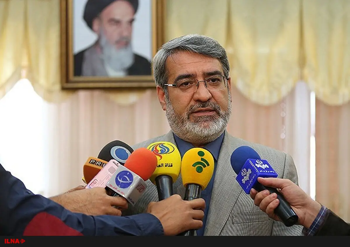 در ورزشگاه‌ آزادی برخورد قهری با زنان نشده است/ اگر ورود زنان به ورزشگاه آزاد شود، پلیس امنیت آنها را تامین می‌کند