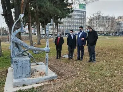 بازدید معاون امور هنری از موزه هنرهای معاصر تهران
