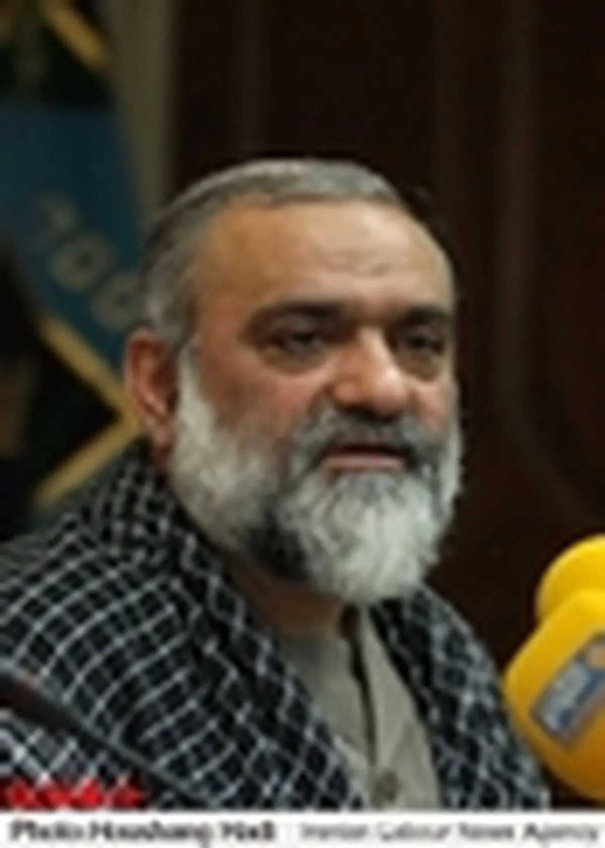 فرمان ولی امر ما ایستادگی در راستای اقتصاد مقاومتی است