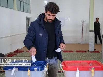 مشارکت ۳۷ درصدی واجدین شرایط استان اصفهان در انتخابات 