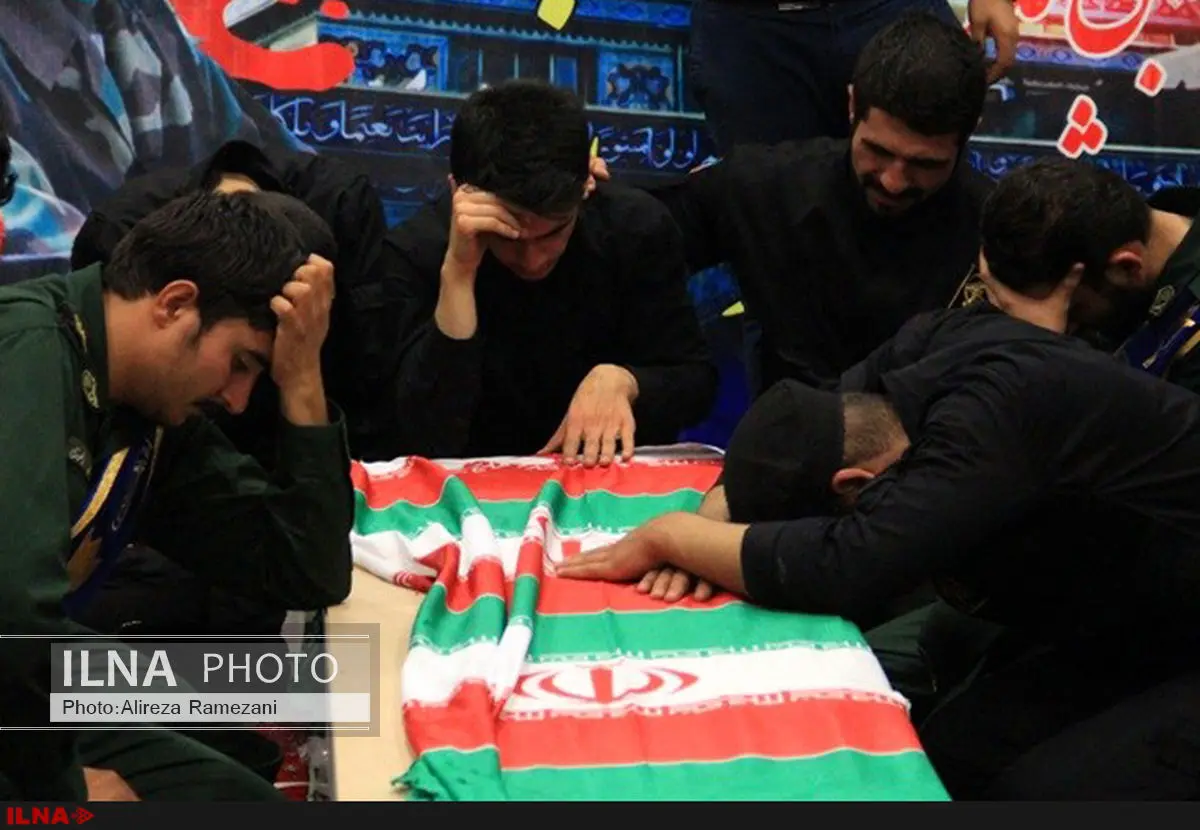 تجلیل از برنامه «از آسمان» به پاس روایت زندگی شهدای مدافع حرم