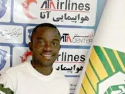 بازیکن کامرونی وارد تبریز شد