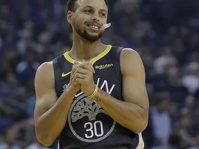 ماجرای درخواست از ستاره NBA و هدیه ویژه به طرفدار گلدن استیت