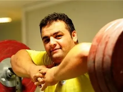 جای خالی انوشیروانی در جایگاه کوچ
