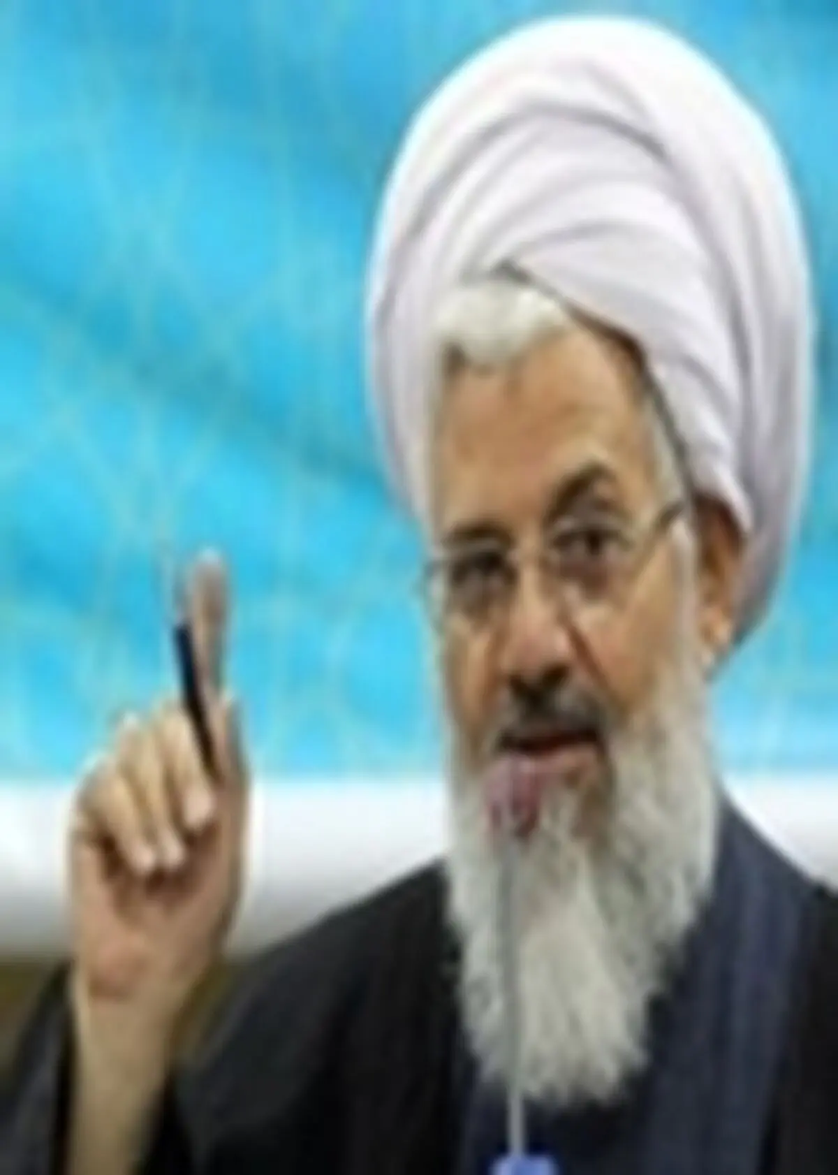 در مراسم اعتکاف جوانان را با بیانات مقام معظم رهبری آشنا کنید