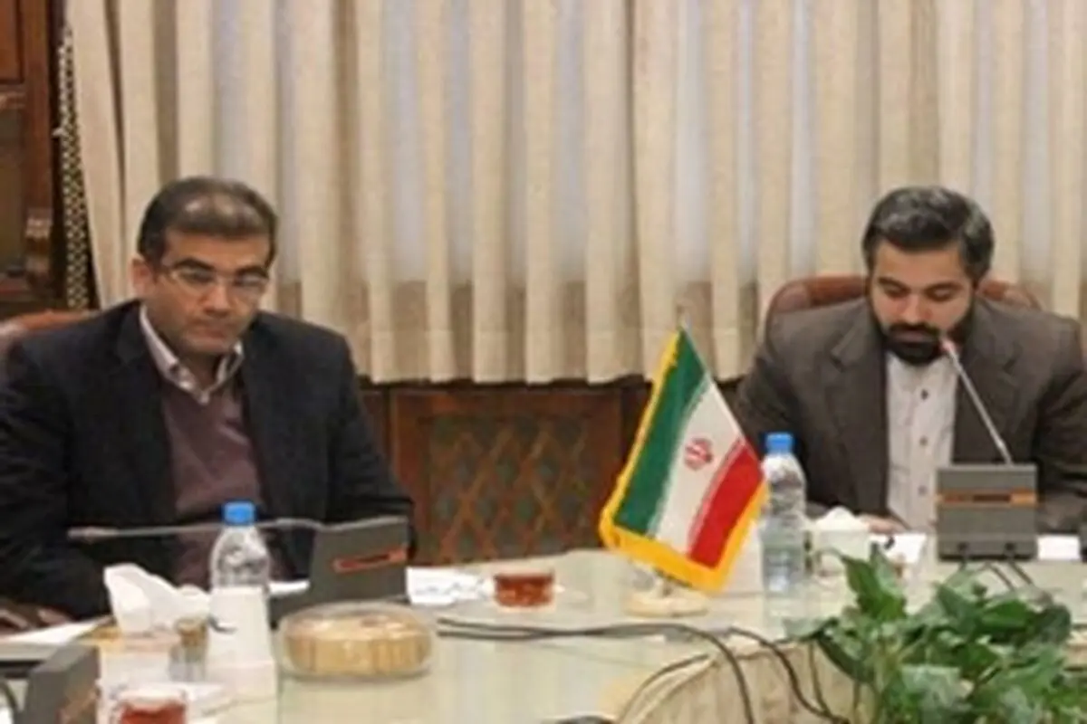 حضور فعالتر شرکتهای خصوصی در امر فناوری اطلاعات و سازمان نظام صنفی