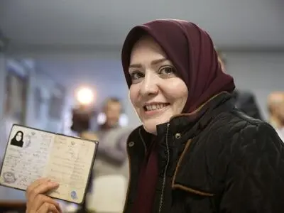 دانشور نامزد انتخابات شورای شهر شد