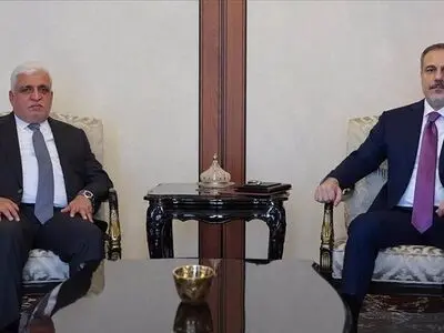 دیدار وزیر خارجه ترکیه با ‌فرمانده الحشد الشعبی عراق 