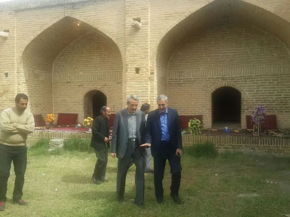 گزارش تصویری از مراحل آماده‌سازی کاروانسرای "ماهیدشت"  کرمانشاه 