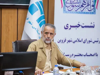 استاندار قزوین برای تعیین‌تکلیف وضعیت ادامه فعالیت شهردار قزوین نامه نگاری کرده است / منتظر پاسخ نامه هستیم