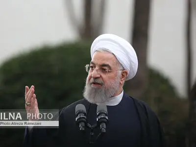 جنگ باید عزتمندانه پایان بپذیرد/ صداوسیما را باید در اختیار کل ملت ایران گذاشت