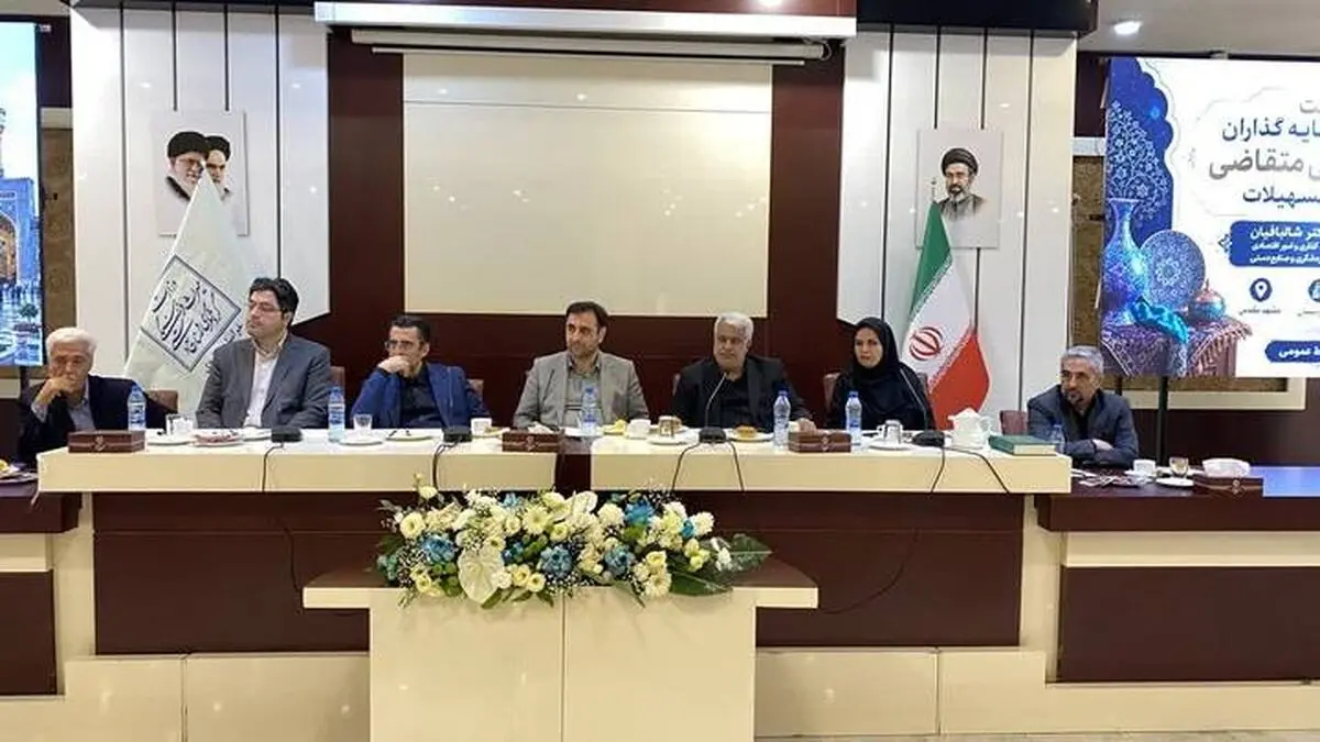 گشایش تسهیلات صادرات صنایع‌دستی با محوریت خراسان رضوی در دستور کار وزارت میراث‌فرهنگی قرار گرفت